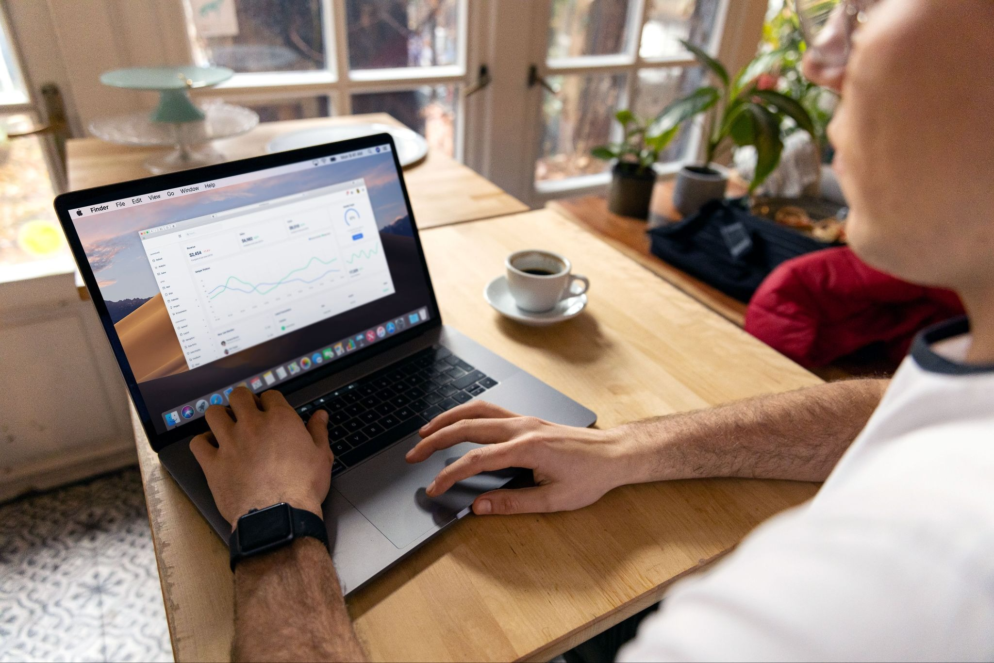 What is a landing page conversion and how to measure your landing page conversion rate in analytics