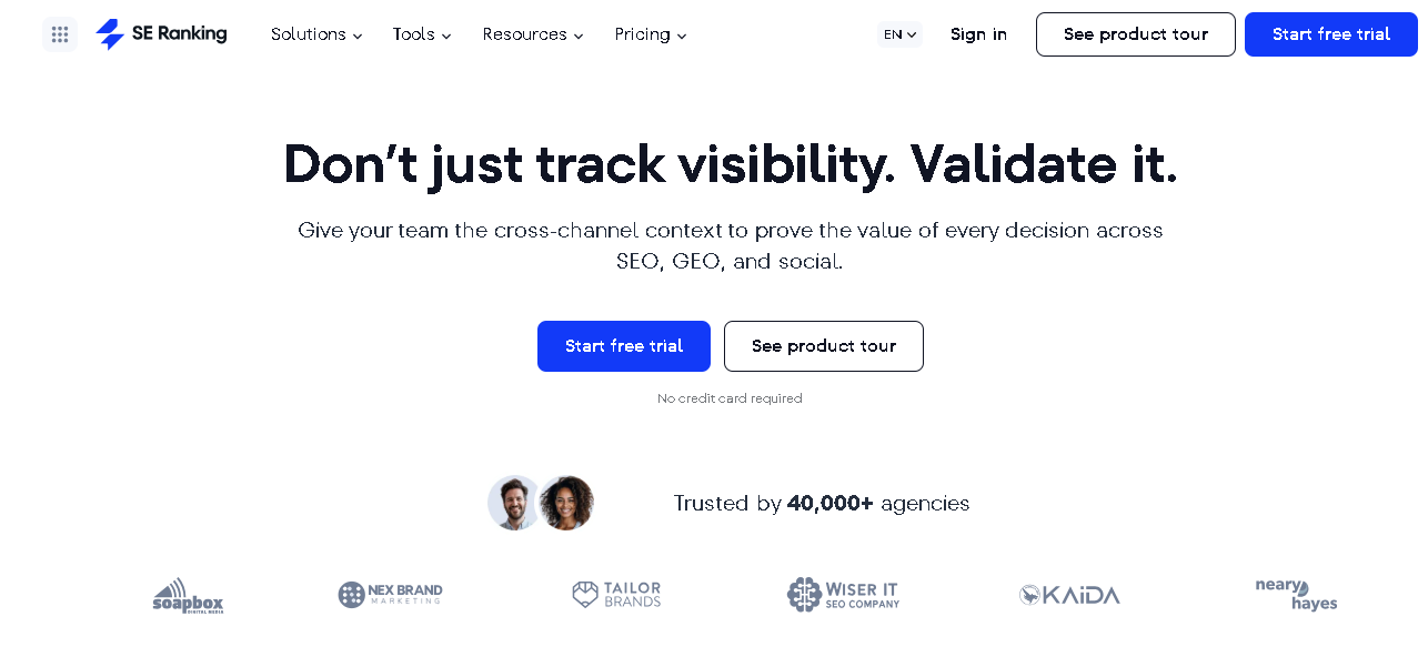 SE Ranking rank tracker homepage